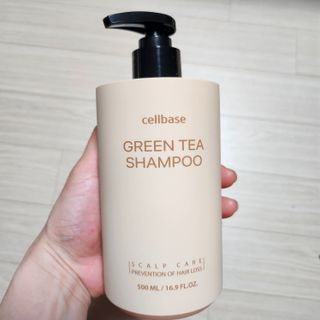 프리마인 더이상 뻣뻣하고 효과없는 탈모샴푸는 NO. 근본부터 케어하는 셀베이스 그린티샴푸(500ml) — 5점을 준 리뷰어가 2023년 5월 올린 사용 사진