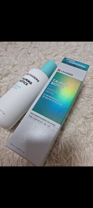 리더스코스메틱 리더스 카밍 바이오틱스 에센스 워터 — 5점을 준 리뷰어가 2021년 4월 올린 사용 사진