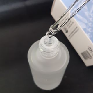 슬로우 스킨스 슬로우 여우구슬 앰플 — 5점을 준 리뷰어가 2021년 6월 올린 사용 사진
