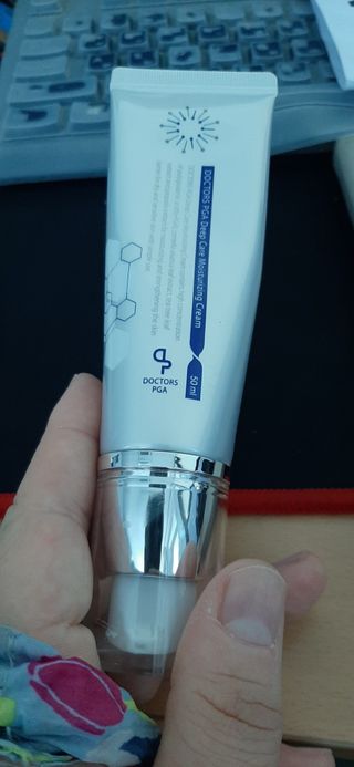 닥터스피지에이 닥터스 피지에이 딥 케어 모이스처라이징 크림 — 5점을 준 리뷰어가 2021년 6월 올린 사용 사진