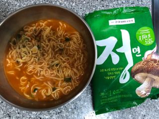 [풀무원] 자연은맛있다 정면, 백면, 홍면  세트 — 5점을 준 리뷰어가 2021년 4월 올린 사용 사진