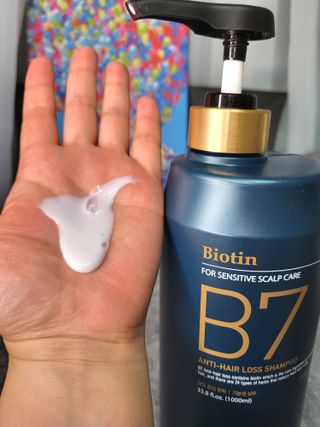 [포레스트스토리] 탈모증상완화 샴푸 1,000ml — 5점을 준 리뷰어가 2022년 6월 올린 사용 사진