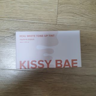 KISSY BAE 키시베이 키시베이 리얼화이트 톤업틴트 — 5점을 준 리뷰어가 2021년 7월 올린 사용 사진