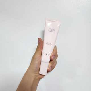 프리마인 선크림만 바꿨을 뿐인데 매일 물 2L챙겨먹고 기초케어 완벽하게 한 물빛피부 완성,셀라브UV프로텍터 — 4점을 준 리뷰어가 2023년 6월 올린 사용 사진
