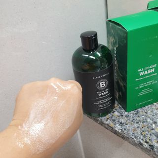 블랙페블 남성청결제 올인원 바디워시 클린 웨이브 — 5점을 준 리뷰어가 2021년 5월 올린 사용 사진