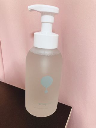 아미퓨어 [라이브] 피부장벽 강화를 위한 머랭 버블 클렌저 천연계면활성제로 온가족 사용가능 — 5점을 준 리뷰어가 2021년 6월 올린 사용 사진