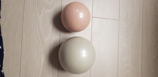 트라택 쿠셔닝 웨이트볼 0.5kg + 1kg SET — 5점을 준 리뷰어가 2022년 4월 올린 사용 사진