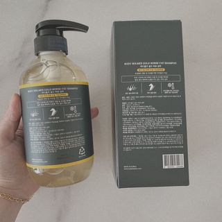 [바디홈즈] 골드 마유 샴푸 — 4점을 준 리뷰어가 2021년 2월 올린 사용 사진