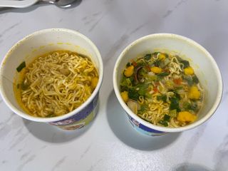 NISSIN 닛신 컵누들  4종 - 씨푸드오리지날, 씨푸드 스파이시, 씨푸드 커리, 씨푸드 XO소스 — 5점을 준 리뷰어가 2022년 3월 올린 사용 사진