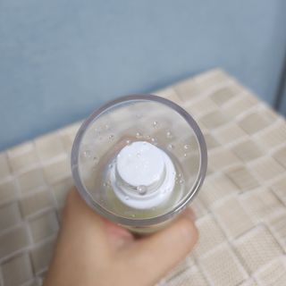 오투에니원 화이트스완 센텔라 루미너스 미스트 세럼 100ml — 5점을 준 리뷰어가 2023년 2월 올린 사용 사진