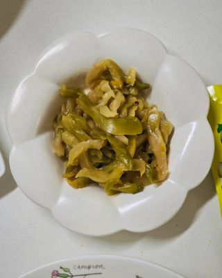 루시델리 야미하우스 홍콩 스파이시 프리미엄 짜사이 무침 500g — 2점을 준 리뷰어가 2024년 6월 올린 사용 사진