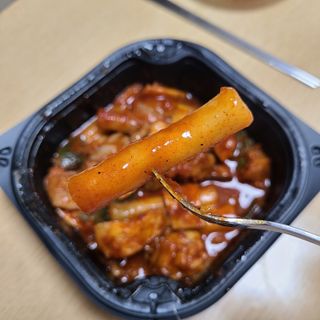 한성기업 무볼레 닭떡볶이+해물떡볶이 2종 세트 — 4점을 준 리뷰어가 2021년 9월 올린 사용 사진