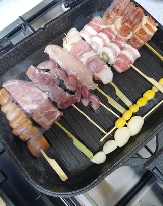 [다물꼬치] 모듬꼬치 10개 +데리야끼소스120g+매운고추소스120g — 5점을 준 리뷰어가 2021년 10월 올린 사용 사진