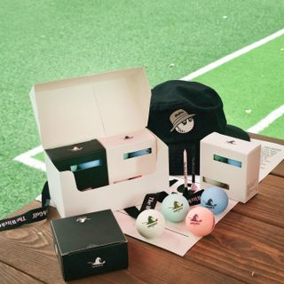 더위치골프(thewitchgolf) 프리미엄 골프 공 더위치골프 매트 펄 컬러의 3피스볼 더위치골프 골프볼 선물세트 — 5점을 준 리뷰어가 2023년 9월 올린 사용 사진