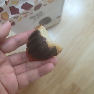 [메종콜리브리] 프랑스 마들렌 메종콜리브리 초콜릿 마들렌 2팩 — 5점을 준 리뷰어가 2022년 2월 올린 사용 사진