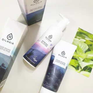 오일아리아 뉴트리 모이스처라이징 세사미 씨드 오일로션 & 데일리 디톡스 세사미 그라운즈 바디스크럽 — 5점을 준 리뷰어가 2023년 6월 올린 사용 사진