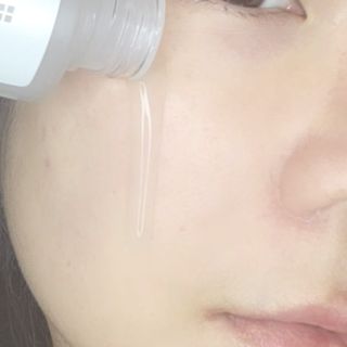 리더스코스메틱 리더스 퍼스트 샷 액티브 에센스 에이지 컨트롤 — 5점을 준 리뷰어가 2021년 12월 올린 사용 사진