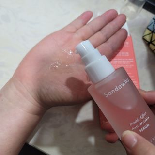 산다화 더블 이펙트 안티 링클 세럼 50ml — 5점을 준 리뷰어가 2022년 10월 올린 사용 사진