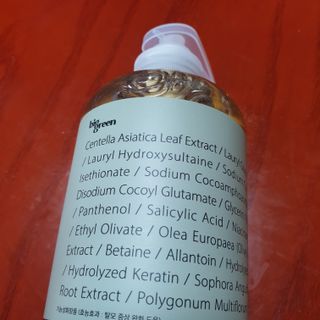 빅그린 안티 헤어로스 탈모 시카 바이옴 샴푸 500ml (중건성두피용) — 5점을 준 리뷰어가 2022년 7월 올린 사용 사진