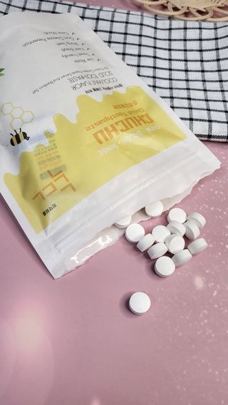 녹다 츄츄고체치약 150정 프로폴리스 죽염 씹는 치약 — 5점을 준 리뷰어가 2022년 12월 올린 사용 사진