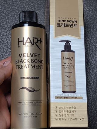 헤어플러스 블랙 컬러본드 샴푸 트리트먼트 300ml — 4점을 준 리뷰어가 2021년 5월 올린 사용 사진