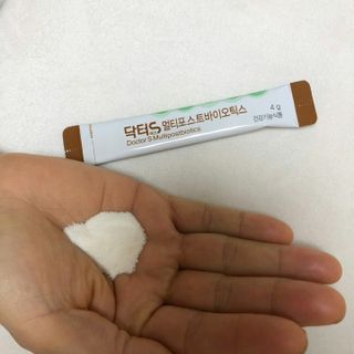 닥터s 멀티포스트바이오틱스 — 5점을 준 리뷰어가 2021년 3월 올린 사용 사진