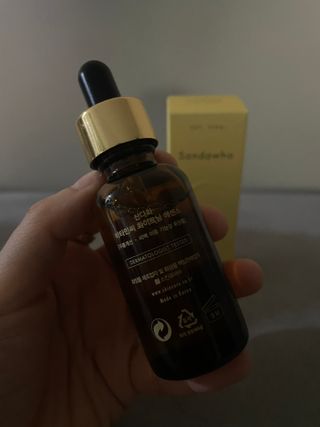 스킨큐어 산다화 비타민c 화이트닝 에센스 30ml — 5점을 준 리뷰어가 2022년 2월 올린 사용 사진