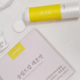 [슬림드랍 레몬맛] 건기식 다이어트 보조제 겸 비타민 — 5점을 준 리뷰어가 2022년 1월 올린 사용 사진