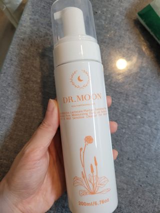 MF프리 [닥터문] 유산균 락토케어 질경초 여성청결제 200ml (폼타입) — 5점을 준 리뷰어가 2022년 9월 올린 사용 사진