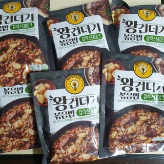 한성기업 무볼레 왕건더기 볶음밥 갈릭스테이크 — 5점을 준 리뷰어가 2021년 10월 올린 사용 사진