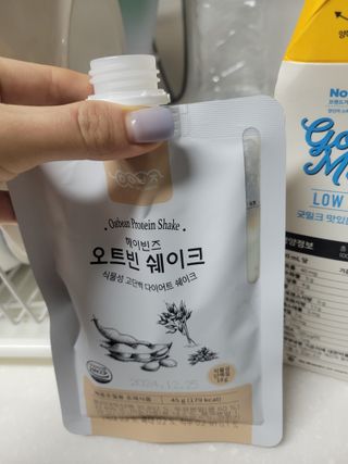 헤이빈즈 식사대용 식물성단백질 다이어트쉐이크 파우치 5일분 — 5점을 준 리뷰어가 2023년 3월 올린 사용 사진
