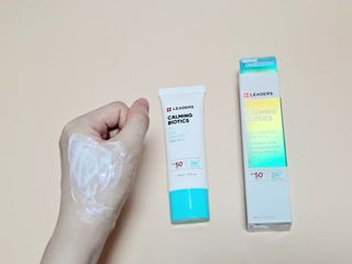 리더스코스메틱 리더스 카밍 바이오틱스 선 에센스 SPF 50+ PA++++ — 5점을 준 리뷰어가 2022년 8월 올린 사용 사진