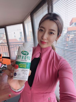 셀렉스스포츠 셀렉스 스포츠 웨이 프로틴 복숭아_ 330ml x 12팩 — 4점을 준 리뷰어가 2021년 4월 올린 사용 사진