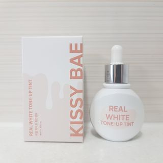 KISSY BAE 키시베이 키시베이 리얼화이트 톤업틴트 — 3.5점을 준 리뷰어가 2021년 7월 올린 사용 사진