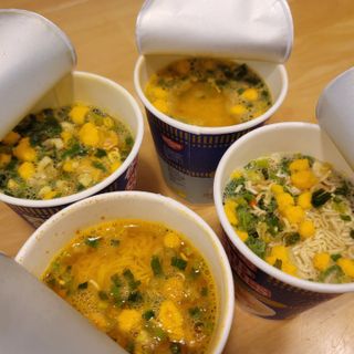 NISSIN 닛신 컵누들  4종 - 씨푸드오리지날, 씨푸드 스파이시, 씨푸드 커리, 씨푸드 XO소스 — 5점을 준 리뷰어가 2021년 12월 올린 사용 사진