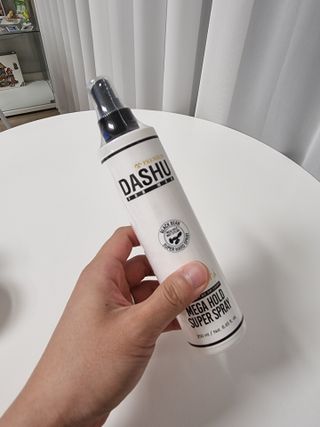 다슈코리아 다슈 포 맨 프리미엄 메가 홀드 슈퍼 스프레이 250ml — 5점을 준 리뷰어가 2021년 7월 올린 사용 사진