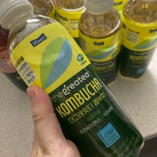 더그레잇티 콤부차 [매일유업] 더그레잇티 44kcal 콤부차 300ml *12개입 (오리지널 6개+베리리치 6개) — 5점을 준 리뷰어가 2023년 8월 올린 사용 사진
