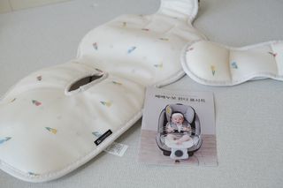 베베누보 윈디 통풍 쿨시트 유모차 카시트 2in1 라이너 — 4점을 준 리뷰어가 2021년 8월 올린 사용 사진