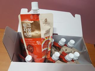 자연에온 핑크 자몽 착즙 100mL 10개입 1BOX +가 득담은 자몽 콜라겐 젤리스틱 1BOX — 5점을 준 리뷰어가 2021년 6월 올린 사용 사진