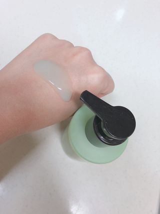 프리마인 메이크업과 들뜨는 각질까지 한방에 깐달걀로! 순하기까지한 셀베이스 그린티클렌저(200ml) — 4점을 준 리뷰어가 2023년 1월 올린 사용 사진