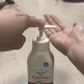 카프리나 산양밀크 모이스춰라이징 바디로션 350ml(오리지널향) — 5점을 준 리뷰어가 2023년 4월 올린 사용 사진