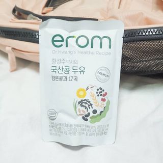 이롬 황성주 박사의 국산콩 두유 검은콩과 17곡 프리미엄 — 5점을 준 리뷰어가 2021년 5월 올린 사용 사진