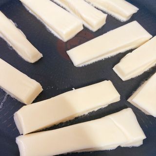 앙투어솔레 아일랜드 구워먹는 치즈 100 자연 치즈 와인안주 300g(100g x 3팩) — 5점을 준 리뷰어가 2022년 8월 올린 사용 사진