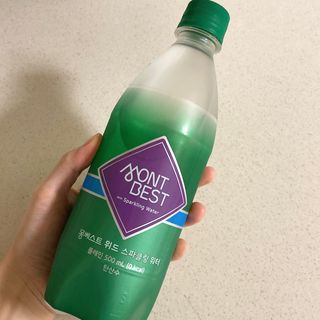 몽베스트 Montbest with Sparkling water Plain 20병 — 5점을 준 리뷰어가 2021년 10월 올린 사용 사진