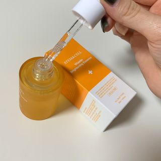 체르엠 스템앤셀 비타민 브라이트닝 에센스 30ml 1개 — 4점을 준 리뷰어가 2021년 10월 올린 사용 사진
