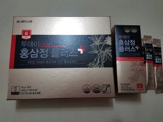 서울약사신협_투데이홍삼정플러스스틱_10g x 30포 — 5점을 준 리뷰어가 2021년 5월 올린 사용 사진