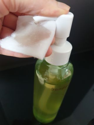 스킨큐어 산다화 순한 클렌징 동백 오일 200ml — 4.5점을 준 리뷰어가 2023년 4월 올린 사용 사진