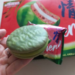 2022 오리온 여름한정판 초코파이 수박 / 포카칩 훌라망고맛 / 포카칩 라임모히또맛 — 5점을 준 리뷰어가 2022년 7월 올린 사용 사진