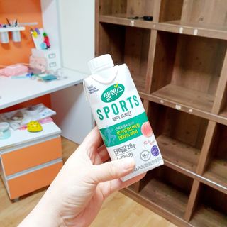 셀렉스스포츠 셀렉스 스포츠 웨이 프로틴 복숭아_ 330ml x 12팩 — 5점을 준 리뷰어가 2021년 3월 올린 사용 사진