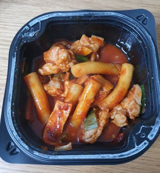 한성기업 무볼레 닭떡볶이+해물떡볶이 2종 세트 — 5점을 준 리뷰어가 2021년 10월 올린 사용 사진